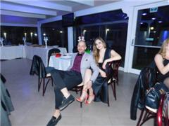 strippedCaption